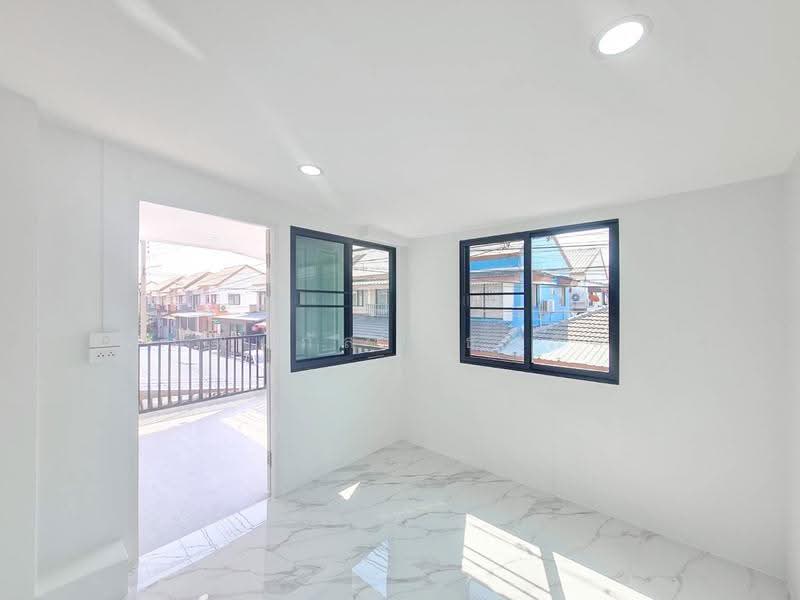 Baan Pruksa 40 Rangsit Klong 3 : บ้านพฤกษา 40 รังสิต คลอง 3, ปทุมธานี, ซอย หมู่บ้านบาธานี, คลองสาม, คลองหลวง, ปทุมธานี, 67 ตร.ม., ทาวน์เฮ้าส์ ขาย, โดย พิมพ์นภัส ภูธนภัทร, 500618699 - DDproperty.com