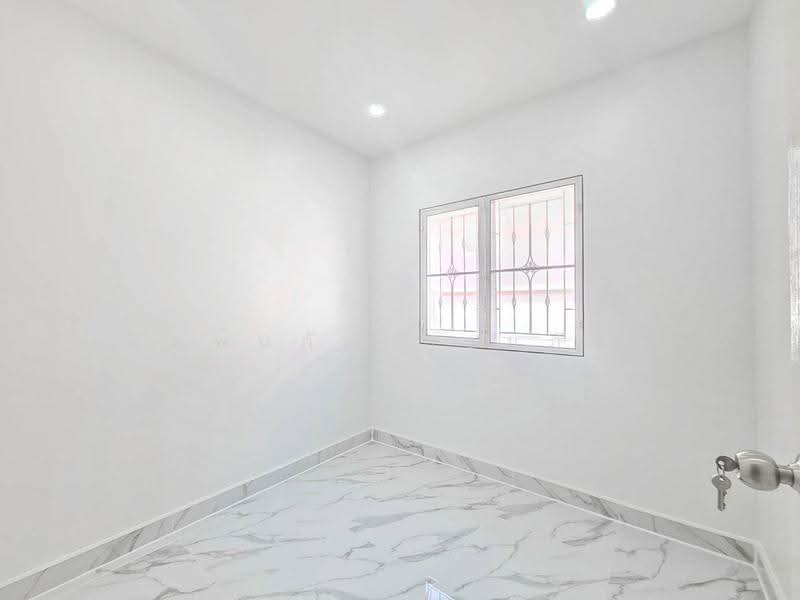 Baan Pruksa 40 Rangsit Klong 3, Pathum Thani, Soi Batanee Village, Khlong Sam, Khlong Luang, Pathum Thani, 3 Bedrooms, 67 sqm, Townhouse For Sale, by พิมพ์นภัส ภูธนภัทร, 500618699 - DDproperty.com