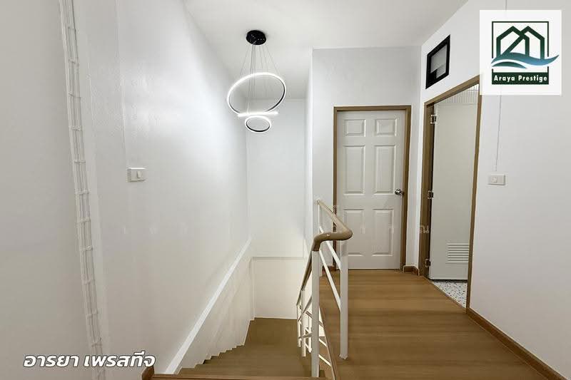 รุ่งกิจวิลล่า 11, Bangkok, Khlong Sam Prawet, Lat Krabang, Bangkok, 4 Bedrooms, 84 sqm, Townhouse For Sale, by วิสุทธินี เฉลิมสินสุวรรณ, 500618700 - DDproperty.com