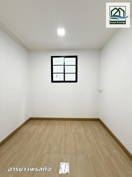 รุ่งกิจวิลล่า 11, Bangkok, Khlong Sam Prawet, Lat Krabang, Bangkok, 4 Bedrooms, 84 sqm, Townhouse For Sale, by วิสุทธินี เฉลิมสินสุวรรณ, 500618700 - DDproperty.com
