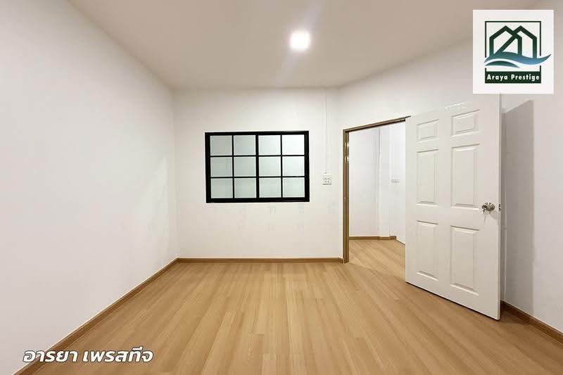 รุ่งกิจวิลล่า 11, Bangkok, Khlong Sam Prawet, Lat Krabang, Bangkok, 4 Bedrooms, 84 sqm, Townhouse For Sale, by วิสุทธินี เฉลิมสินสุวรรณ, 500618700 - DDproperty.com