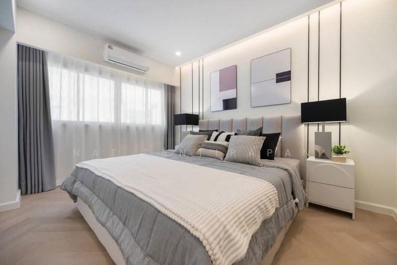 Thonglor Tower, Bangkok, Soi Thonglor, Sukhumvit 55 Road, Khlongtoei Nua, Watthana, Bangkok, 3 Bedrooms, 100 sqm, Condo For Sale, by Nat Tantirapan, 500618705 - DDproperty.com
