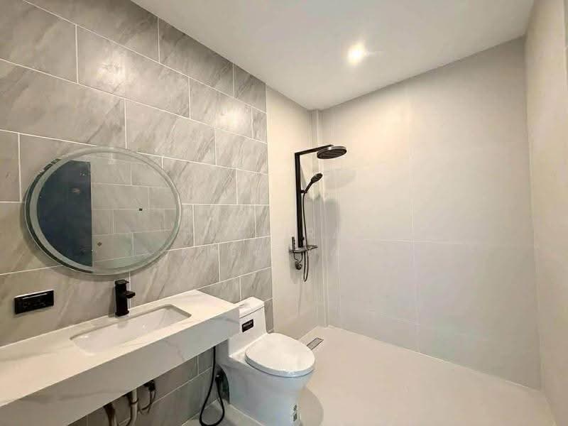 4-BR House, Phuket, Wichit, Muang Phuket, Phuket, 4 Bedrooms, 445 sqm, Single Detached House For Sale, by Puttirat Kleebyam, 500618768 - DDproperty.com
