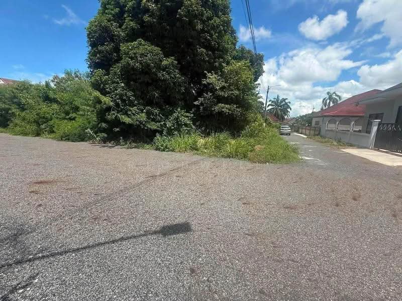 Prime land for sale in Nong Prue, 345 sq. wah, located in the Pattaya Land & House project., Chon Buri (Pattaya), Nong Pru, Bang Lamung (Pattaya), Chon Buri (Pattaya), , 1,380 sqm, Land For Sale, by RICHWELL INTERPLUS, 500618784 - DDproperty.com