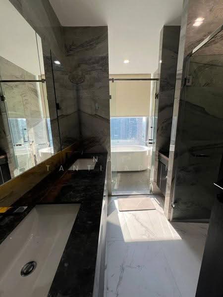 LAVIQ Sukhumvit 57, Bangkok, Soi Sukhumvit 57, Sukhumvit Road, Khlong Tan Nua, Watthana, Bangkok, 3 Bedrooms, 115 sqm, Condo For Rent, by Nat Tantirapan, 500618795 - DDproperty.com