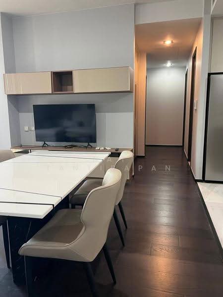 LAVIQ Sukhumvit 57, Bangkok, Soi Sukhumvit 57, Sukhumvit Road, Khlong Tan Nua, Watthana, Bangkok, 3 Bedrooms, 115 sqm, Condo For Rent, by Nat Tantirapan, 500618795 - DDproperty.com