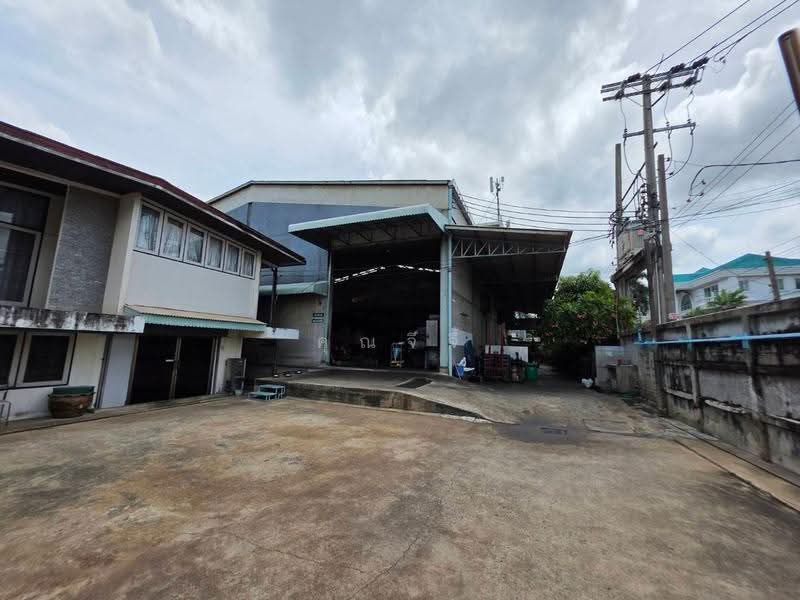 ขายโกดังขนาดใหญ่ พร้อมบ้านเดี่ยว ซ.วชิรธรรมสาธิต 18 บางนา ทำเลศักยภาพ ใกล้ BTS อุดมสุข, Bangkok, Bang Na Nuea, Bang Na, Bangkok, , 2,000 sqm, Warehouse/Factory For Sale, by คุณจีจี้, 500618803 - DDproperty.com