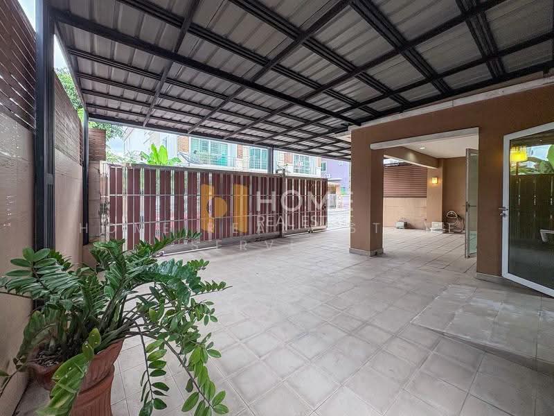 Suetrong Grand Home, Bangkok, Soi Phahonyothin 34, Sena Nikhom, Chatuchak, Bangkok, 4 Bedrooms, 300 sqm, Townhouse For Sale, by HOME Real Estate Service, 500618804 - DDproperty.com