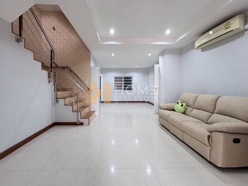 Suetrong Grand Home : ซื่อตรงแกรนด์โฮม, กรุงเทพ, ซอย พหลโยธิน 34, เสนานิคม, จตุจักร, กรุงเทพ, 300 ตร.ม., ทาวน์เฮ้าส์ ขาย, โดย HOME Real Estate Service, 500618804 - DDproperty.com