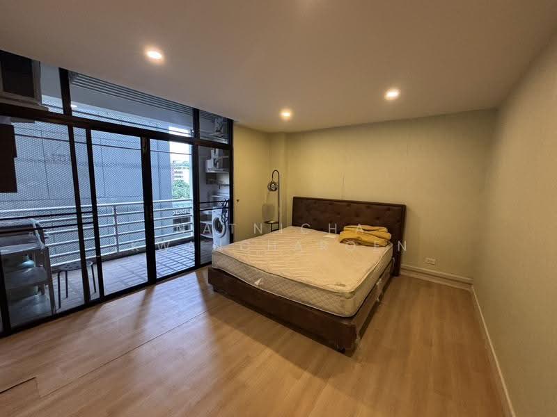 Fare Tower, Bangkok, Soi Sukhumvit 50, Phra Kanong, Khlong Toei, Bangkok, 1 Bedroom, 80 sqm, Condo For Rent, by Natnicha Kwancharoen, 500618809 - DDproperty.com