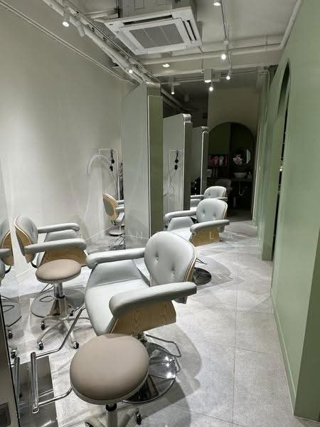 Urgent Lease Takeover! Minimalist-style hair salon + nail zone near BTS On Nut, Bangkok, Phra Kanong Nua, Watthana, Bangkok, , 172 sqm, Business For Sale, by Agent Pla, 500618813 - DDproperty.com