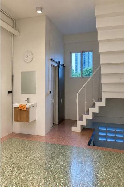 Urgent Lease Takeover! Minimalist-style hair salon + nail zone near BTS On Nut, Bangkok, Phra Kanong Nua, Watthana, Bangkok, , 172 sqm, Business For Sale, by Agent Pla, 500618813 - DDproperty.com