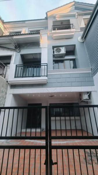 Baan Klang Muang Mengjai Ratchada 2, Bangkok, Soi Sahakanpramoon, Wang Thonglang, Bangkok, 3 Bedrooms, 164 sqm, Townhouse For Rent, by บุษบา รัตนวงษ์ชัย, 500618889 - DDproperty.com