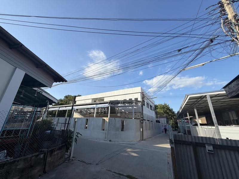 บ้านเดี่ยว อยุธยา เสนา ทำเลทอง, พระนครศรีอยุธยา, สามกอ, เสนา, พระนครศรีอยุธยา, 400 ตร.ม., บ้านเดี่ยว ขาย, โดย วรพจน์ กิจโชคดี, 500618919 - DDproperty.com