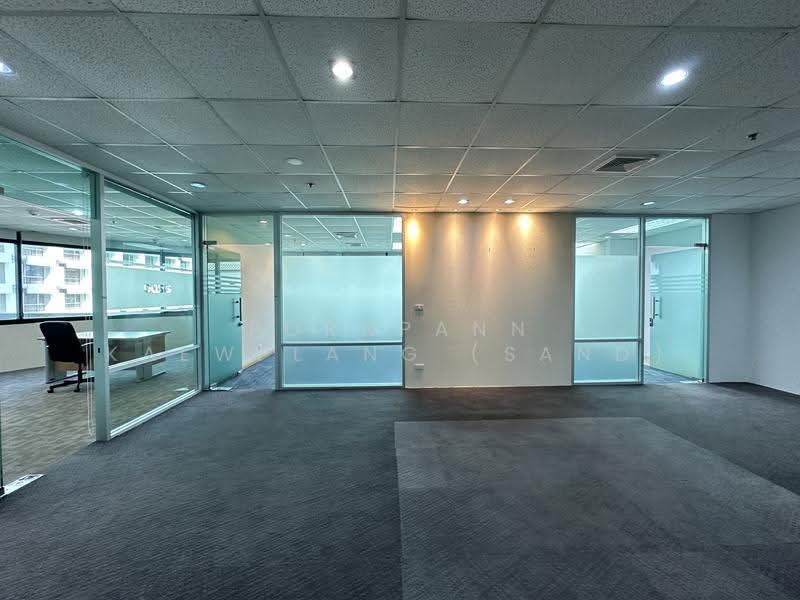 Office Space for Rent – 115.17 sq.m. | Fully Fitted | Prime Ploenchit-Chit Lom | Direct BTS Chit Lom, Bangkok, Lumphini, Pathum Wan, Bangkok, , 115 sqm, Office Space For Rent, by Pornpann Kaewplang (Sand), 500618954 - DDproperty.com