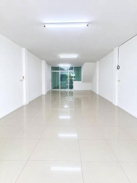 อมรชัย5 พระราม2, Samut Sakhon, Bang Nam Chut, Muang Samut Sakhon, Samut Sakhon, 3 Bedrooms, 100 sqm, Townhouse For Sale, by The Best Property อุ๋ย, 500618955 - DDproperty.com