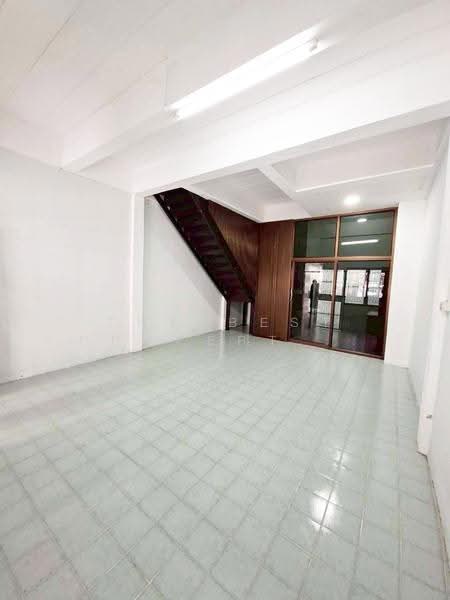 กรุงไทย ชลบุรี, Chon Buri (Pattaya), Na Pa, Muang Chon Buri, Chon Buri (Pattaya), 2 Bedrooms, 100 sqm, Townhouse For Sale, by The Best Property ปุ้ย, 500618978 - DDproperty.com