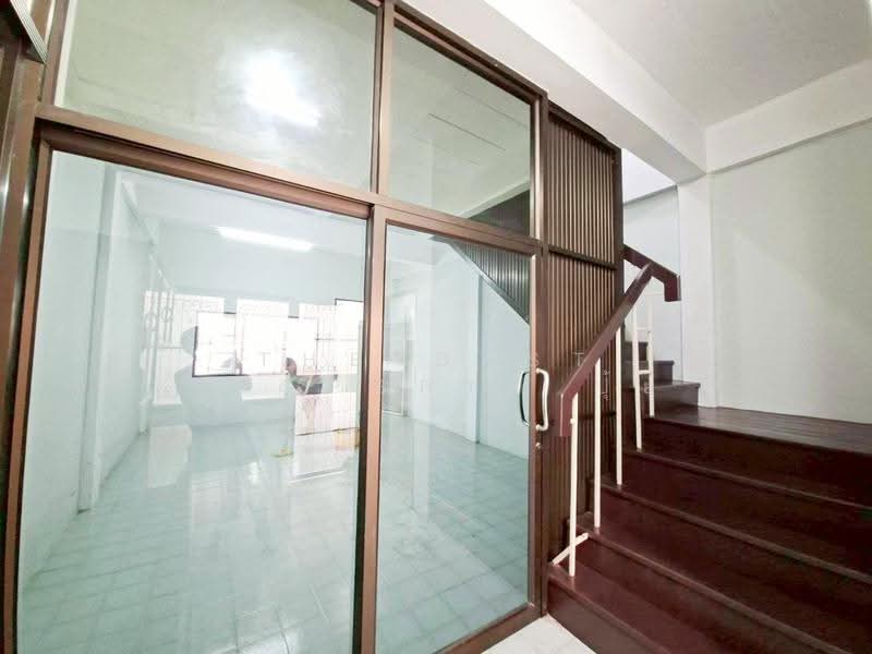 กรุงไทย ชลบุรี, Chon Buri (Pattaya), Na Pa, Muang Chon Buri, Chon Buri (Pattaya), 2 Bedrooms, 100 sqm, Townhouse For Sale, by The Best Property ปุ้ย, 500618978 - DDproperty.com