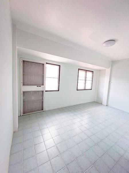 กรุงไทย ชลบุรี, Chon Buri (Pattaya), Na Pa, Muang Chon Buri, Chon Buri (Pattaya), 2 Bedrooms, 100 sqm, Townhouse For Sale, by The Best Property ปุ้ย, 500618978 - DDproperty.com