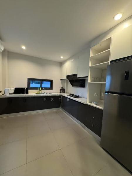 PATTA Define, Chon Buri (Pattaya), Ta Khian Tia, Bang Lamung (Pattaya), Chon Buri (Pattaya), 3 Bedrooms, 250 sqm, Single Detached House For Rent, by Avenue Real Estate, 500618999 - DDproperty.com