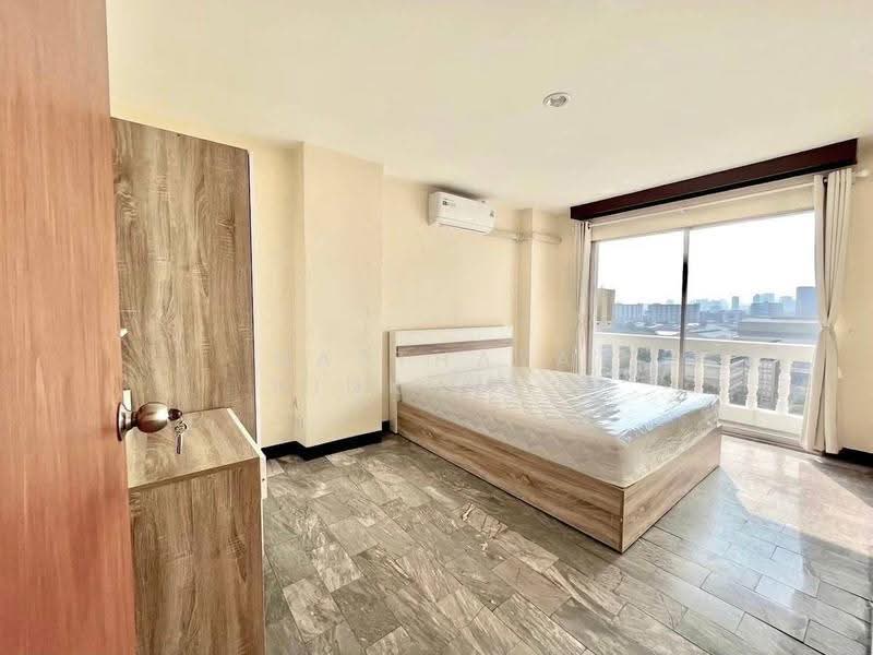 Baan Sukhothai Ramkhamhaeng, Bangkok, Ramkamhang, Hua Mak, Bang Kapi, Bangkok, 2 Bedrooms, 60 sqm, Condo For Rent, by Natthaya Ninkhwan, 500619019 - DDproperty.com