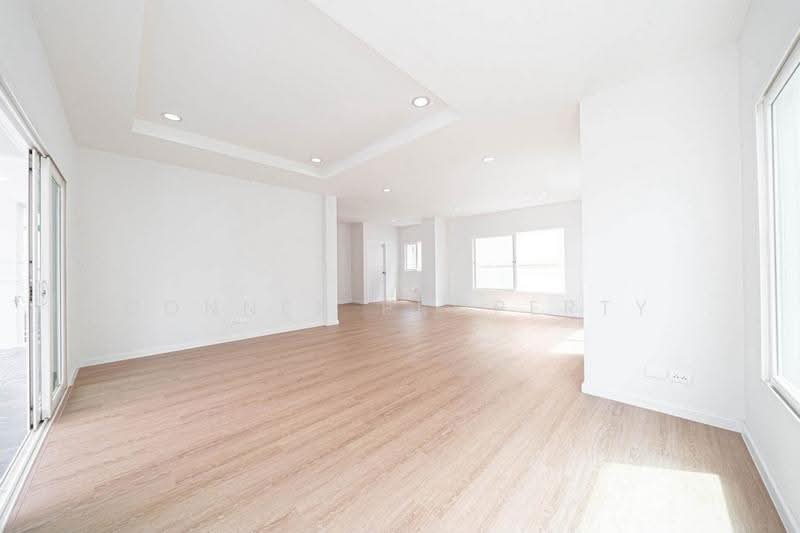 The Centro Ramindra, Bangkok, Kanchanaphisek Road, Khan Na Yao, Bangkok, 3 Bedrooms, 190 sqm, Single Detached House For Sale, by Connex Property, 500619070 - DDproperty.com