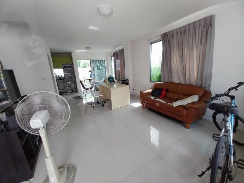 Town Plus Thepharak, Samut Prakan, Thepharak Road, Bangphli Yai, Bang Plee, Samut Prakan, 3 Bedrooms, 157 sqm, Townhouse For Sale, by คุณสกลชัย, 500619083 - DDproperty.com