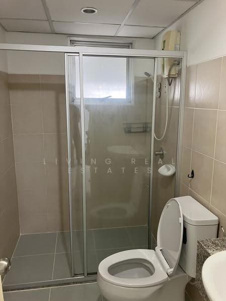 City Home Tha Phra Intersection, Bangkok, 99 Ratchadaphisek Road, Wat Tha Pra, Bangkok Yai, Bangkok, 2 Bedrooms, 97 sqm, Condo For Rent, by Living Real Estates, 500619154 - DDproperty.com