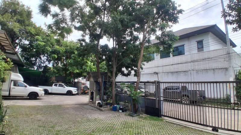 ขายโกดังพร้อมสำนักงาน 4 ชั้น แบริ่ง 31 สุขุมวิท 107 พื้นที่ 1,168 ตร.ม. พร้อมเฟอร์นิเจอร์ครบ, สมุทรปราการ, สำโรงเหนือ, เมืองสมุทรปราการ, สมุทรปราการ, 1,168 ตร.ม., โกดัง-โรงงาน ขาย, โดย คุณสกลชัย, 500619162 - DDproperty.com
