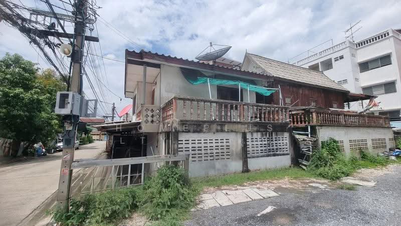ที่ดินพร้อมบ้าน หมู่บ้านทิมเรืองเวช ซอยพหลโยธิน4, Bangkok, Anusaowari, Bang Khen, Bangkok, 1 Bedroom, 150 sqm, Single Detached House For Sale, by HOMEPLUS REALTY - คุณต่าย, 500619168 - DDproperty.com