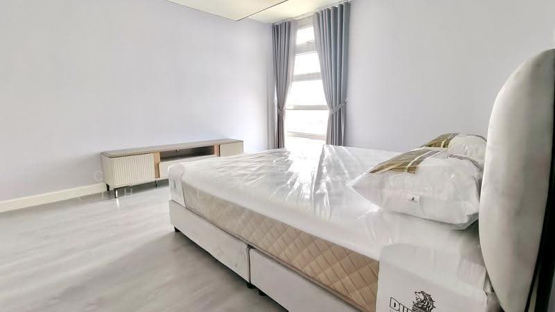 Superior Condominium, Nonthaburi, Bond Street, Pak Kret, Nonthaburi, 3 Bedrooms, 117 sqm, Condo For Sale, by Cat Real Estate (Thailand) Co., Ltd., 500619190 - DDproperty.com