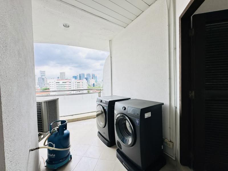 Baan Suan Plu : บ้านสวนพลู, กรุงเทพ, ซอยพัฒนสิน, ทุ่งมหาเมฆ, สาทร, กรุงเทพ, 295 ตร.ม., คอนโด ให้เช่า, โดย The Luxe Group, 500619198 - DDproperty.com