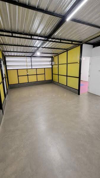 Prime Retail Space for Rent – Great Location on Phoemsin Road, Bangkok, Bangkok, เพิ่มสิน20, Sai Mai, Bangkok, , 150 sqm, Retail Space For Rent, by คุณ แพทตี้, 500619202 - DDproperty.com