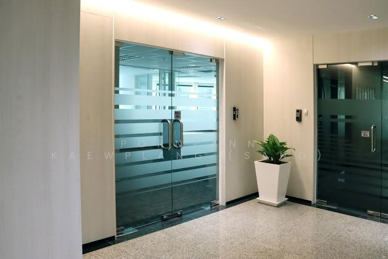 133.27 sq.m. Office for Rent | Prime Ploenchit-Chidlom with Direct BTS Skywalk Access, Bangkok, Lumphini, Pathum Wan, Bangkok, , 133 sqm, Office Space For Rent, by Pornpann Kaewplang (Sand), 500619248 - DDproperty.com