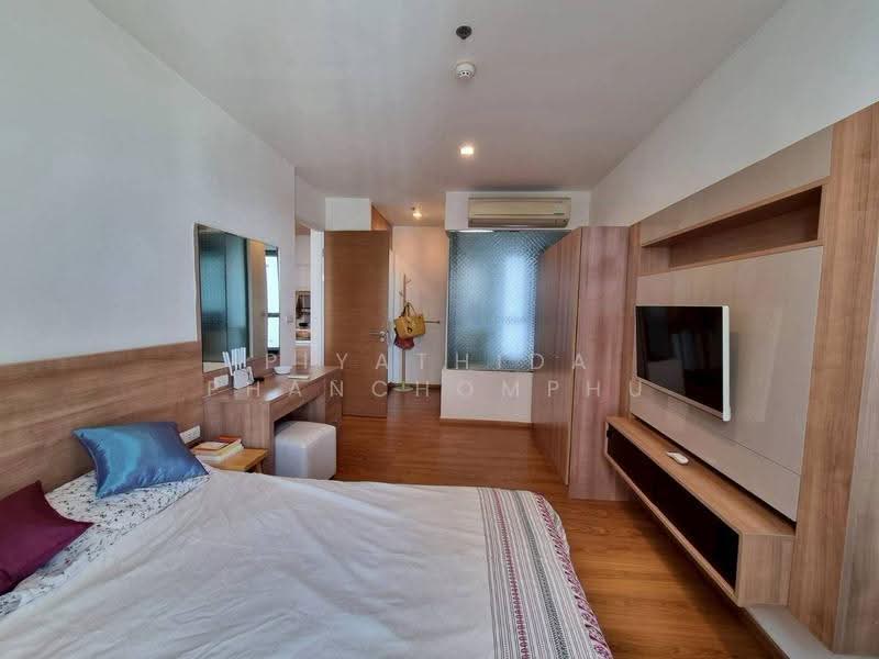Rhythm Sukhumvit 50, Bangkok, 8 Sukhumvit 50, Sukhumvit Road, Phra Kanong, Khlong Toei, Bangkok, 2 Bedrooms, 58 sqm, Condo For Sale, by Piyathida Phanchomphu, 500619401 - DDproperty.com