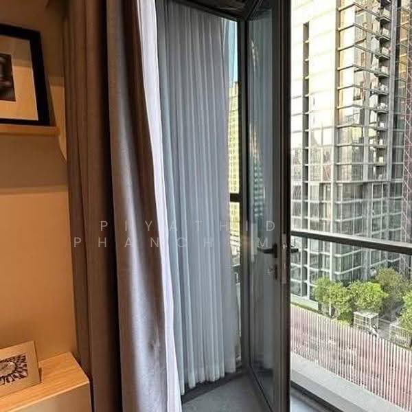 The Strand Thonglor, Bangkok, 36 Soi Sukhumvit 55, Khlong Tan Nua, Watthana, Bangkok, 1 Bedroom, 54 sqm, Condo For Sale, by Piyathida Phanchomphu, 500619418 - DDproperty.com