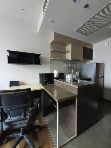 Onyx Phahonyothin, Bangkok, 1505 Phahonyothin Road, Samsen Nai, Phaya Thai, Bangkok, 1 Bedroom, 31 sqm, Condo For Sale, by Piyathida Phanchomphu, 500619438 - DDproperty.com
