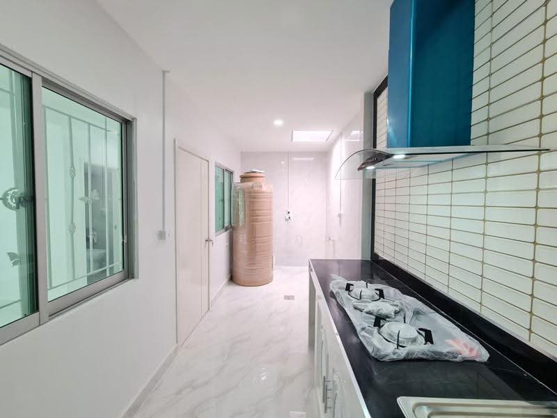 Baan Pruksa 92 Rangsit – Lamlukka, Pathum Thani, Chonmark Phichan Road, Lat Sawai, Lam Luk Ka, Pathum Thani, 3 Bedrooms, 70 sqm, Townhouse For Sale, by พิมพ์นภัส ภูธนภัทร, 500619456 - DDproperty.com
