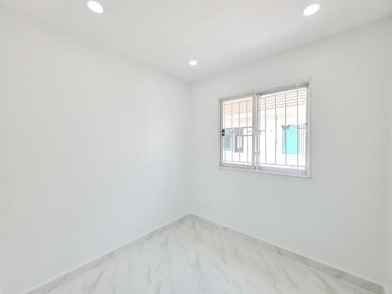 Baan Pruksa 92 Rangsit – Lamlukka, Pathum Thani, Chonmark Phichan Road, Lat Sawai, Lam Luk Ka, Pathum Thani, 3 Bedrooms, 70 sqm, Townhouse For Sale, by พิมพ์นภัส ภูธนภัทร, 500619456 - DDproperty.com