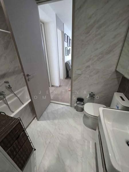 Fynn Asoke, Bangkok, 28 Sukhumvit 10 Alley, Khlong Toei, Bangkok, 2 Bedrooms, 48 sqm, Condo For Rent, by Jentina Homes & Co, 500619482 - DDproperty.com