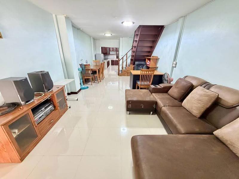ขาย ทาวน์เฮ้าส์ หมู่บ้าน โชคเจริญ ไทรน้อย, Nonthaburi, Sai Noi, Nonthaburi, 2 Bedrooms, 80 sqm, Townhouse For Sale, by กรณวัสส์ กัณฑวัสส์วงส์, 500619502 - DDproperty.com