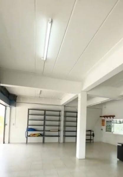 บ้านพร้อมโกดัง ปทุมธานี, Pathum Thani, ปทุมธานี, Bung Ka Sam, Nong Sua, Pathum Thani, 1 Bedroom, 200 sqm, Single Detached House For Sale, by Super B Estate Co., Ltd, 500619546 - DDproperty.com