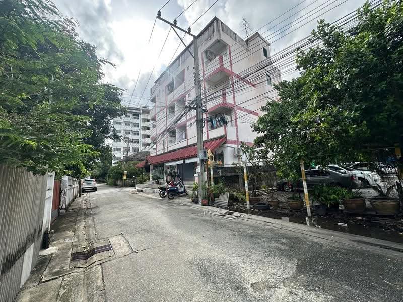 วสุ อพาร์ทเม้นท์, Bangkok, ยสุขุมวิท, Bang Chak, Phra Khanong, Bangkok, , 1,200 sqm, Shophouse For Sale, by คุณนา, 500619554 - DDproperty.com