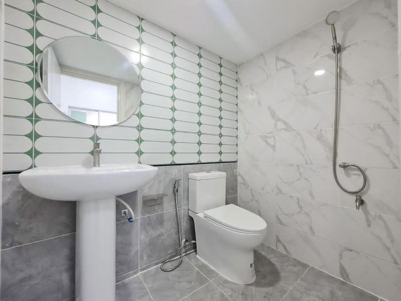 Renovated Townhouse: Pruksa 96/1, Khlong Luang, Pathum Thani, Pathum Thani, ถนนเลียบคลองสอง, Khlong Song, Khlong Luang, Pathum Thani, 3 Bedrooms, 70 sqm, Townhouse For Sale, by พิมพ์นภัส ภูธนภัทร, 500619559 - DDproperty.com