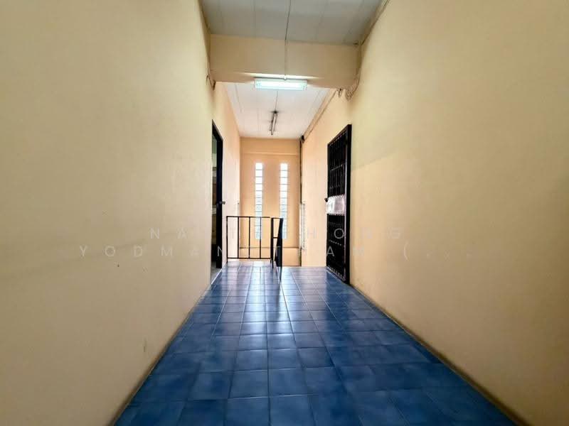 Land with a 5-Story Residential Building and a 2-Story Residential House, Bangkok, ซอยจรัญสนิทวงศ์ 97, Bang O, Bang Phlat, Bangkok, , 1,120 sqm, Shophouse For Sale, by NATTAPHONG Yodmanotham (K. Book), 500619568 - DDproperty.com