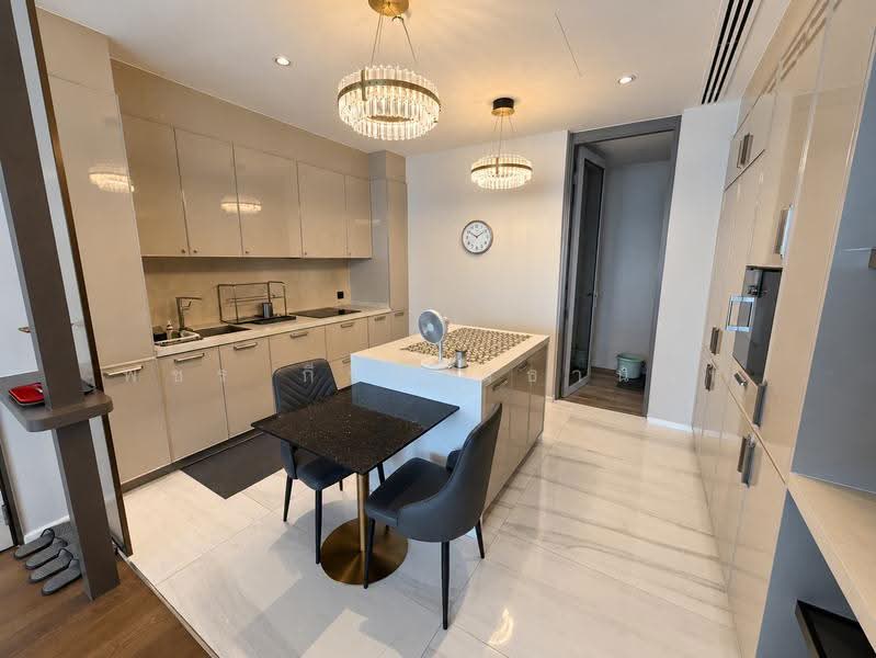 Kraam Sukhumvit 26, Bangkok, 55 Soi Sukhumvit 26 Sukhumvit Road, Khong Tan, Khlong Toei, Bangkok, 3 Bedrooms, 178 sqm, Condo For Sale, by พชร กีรติเมธานนท์, 500619599 - DDproperty.com