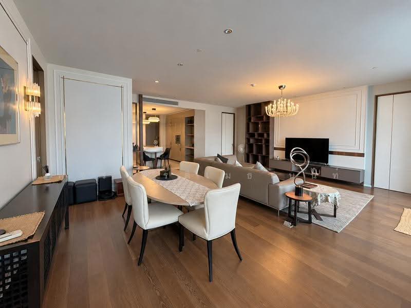 Kraam Sukhumvit 26, Bangkok, 55 Soi Sukhumvit 26 Sukhumvit Road, Khong Tan, Khlong Toei, Bangkok, 3 Bedrooms, 178 sqm, Condo For Sale, by พชร กีรติเมธานนท์, 500619599 - DDproperty.com