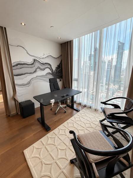 Kraam Sukhumvit 26, Bangkok, 55 Soi Sukhumvit 26 Sukhumvit Road, Khong Tan, Khlong Toei, Bangkok, 3 Bedrooms, 178 sqm, Condo For Sale, by พชร กีรติเมธานนท์, 500619599 - DDproperty.com