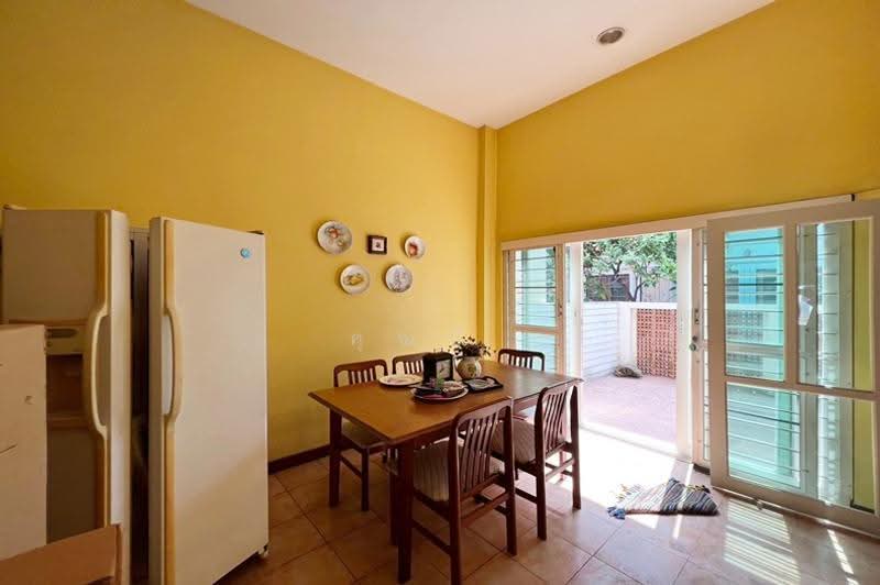 Neppark Villa : เน็พปาร์ค วิลล่า, กรุงเทพ, 99/106 ถ.ประเสริฐมนูกิจ, จรเข้บัว, ลาดพร้าว, กรุงเทพ, 320 ตร.ม., ทาวน์เฮ้าส์ ขาย, โดย คุณบี, 500619637 - DDproperty.com