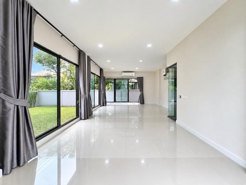 Venue Rama 9, Bangkok, Kanchanaphisek Road, Saphan Sung, Bangkok, 4 Bedrooms, 234 sqm, Single Detached House For Sale, by คุณวิญญุดา เหล่าสันน์, 500619649 - DDproperty.com